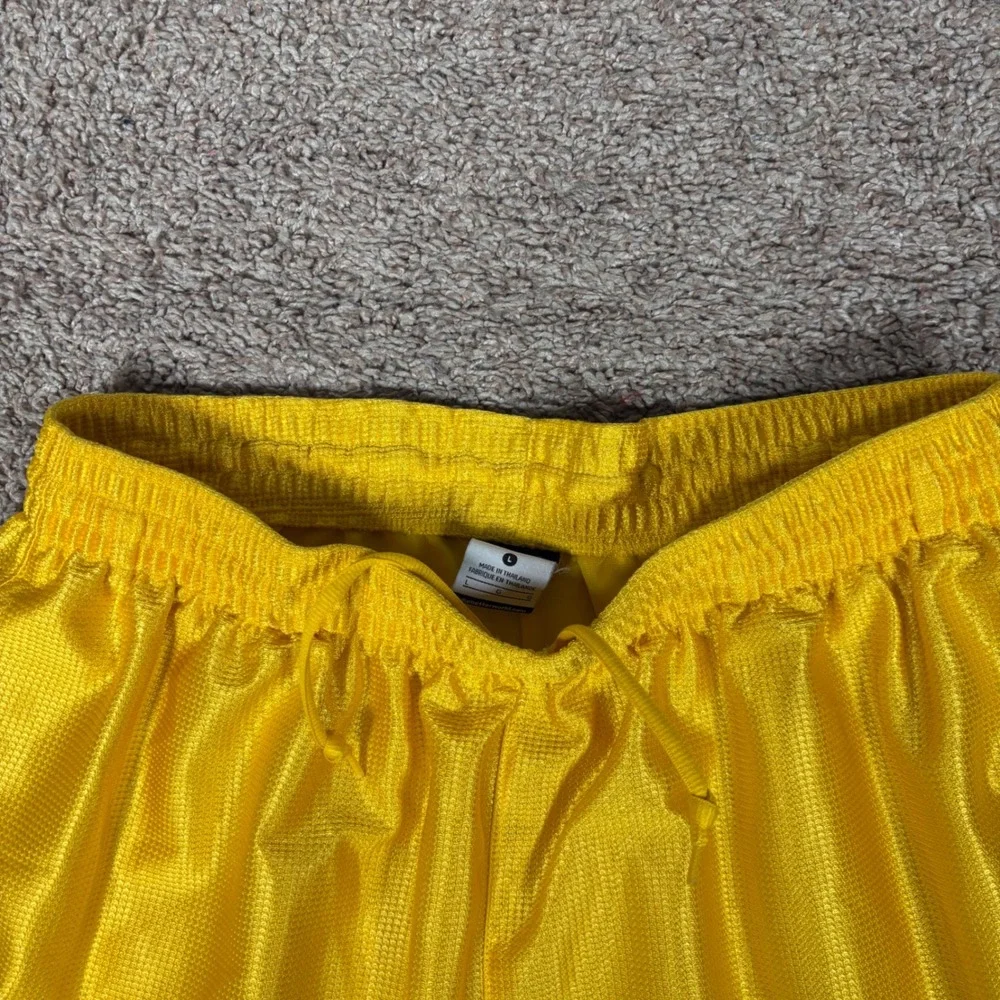 Nike Mens Basketball Shorts Yellow Dazzle Shimmer Athletic Drawstring Large